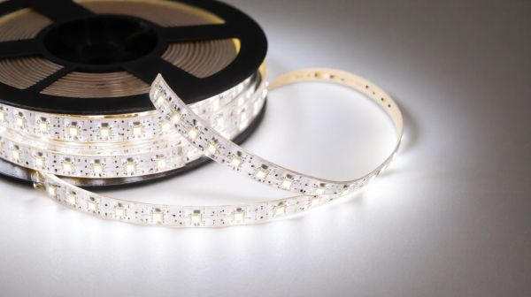 Découvrez les meilleurs rubans LED pour sublimer vos projets